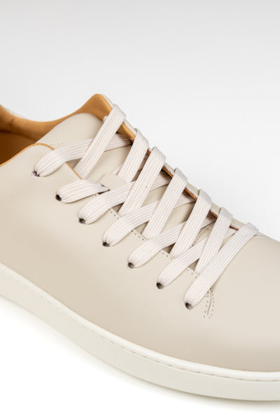 IZAN  Leather Sneaker