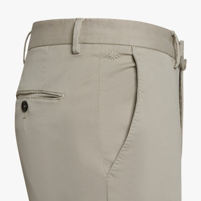 Ilan GD chino in natural twill stretch