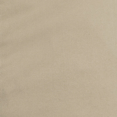 Close-up of the fabric of the Ilan GD chino in Comfort Twill Stretch in desert beige color
