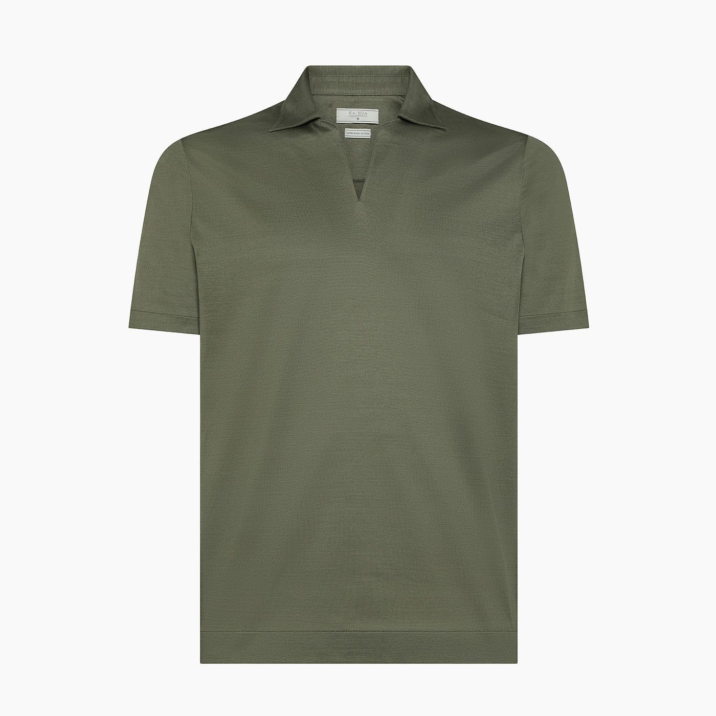Olive green short-sleeve polo shirt for men in mercerized Filo di Scozia cotton piqué fabric with a V-neck design, featuring a classic collar and minimalistic style, ideal for casual or smart-casual outfits.
