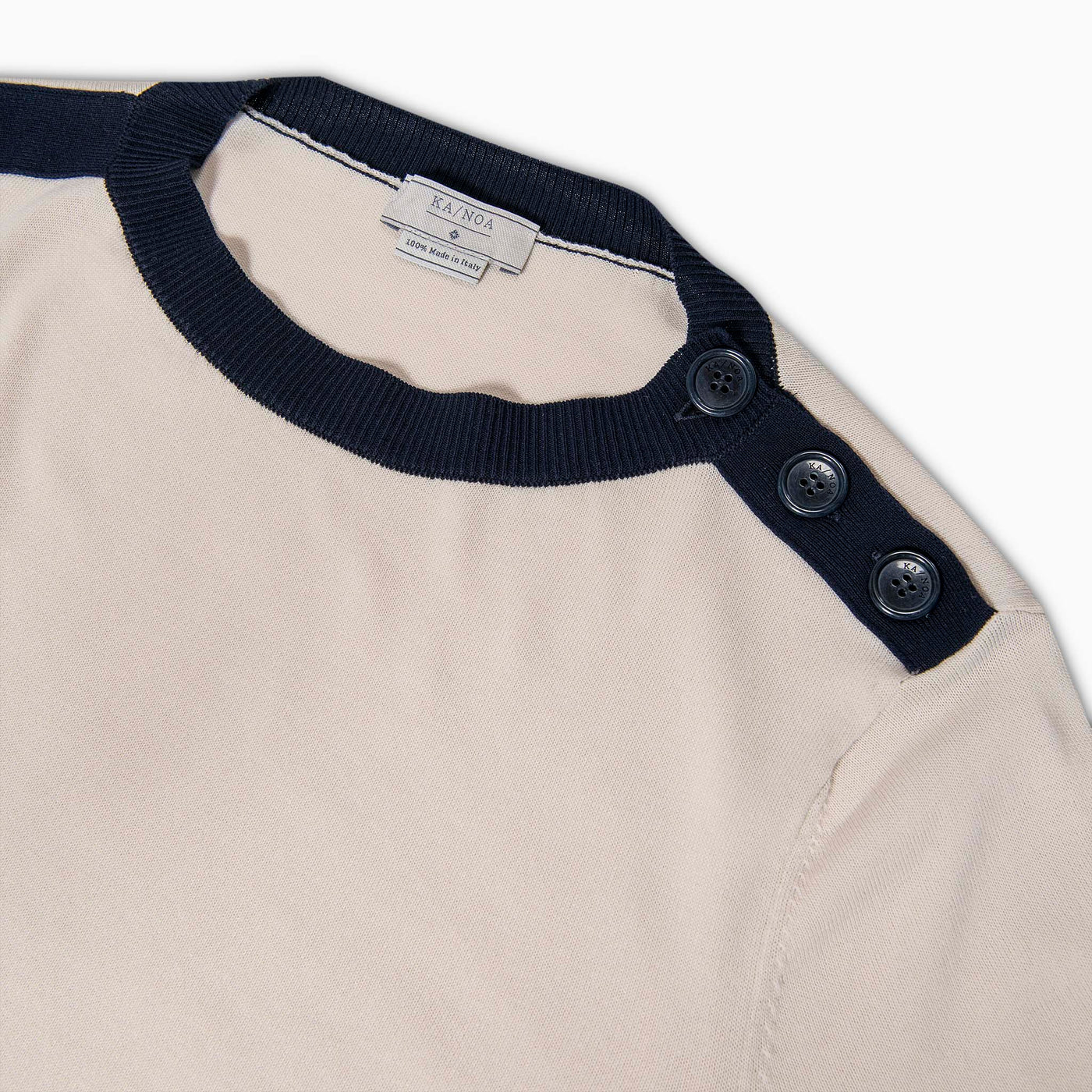 Michael long sleeved jumper with navy-style neckline (creme and dark blue)