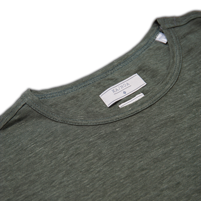 Smile short-sleeved t-shirt in light linen jersey (foliage green)